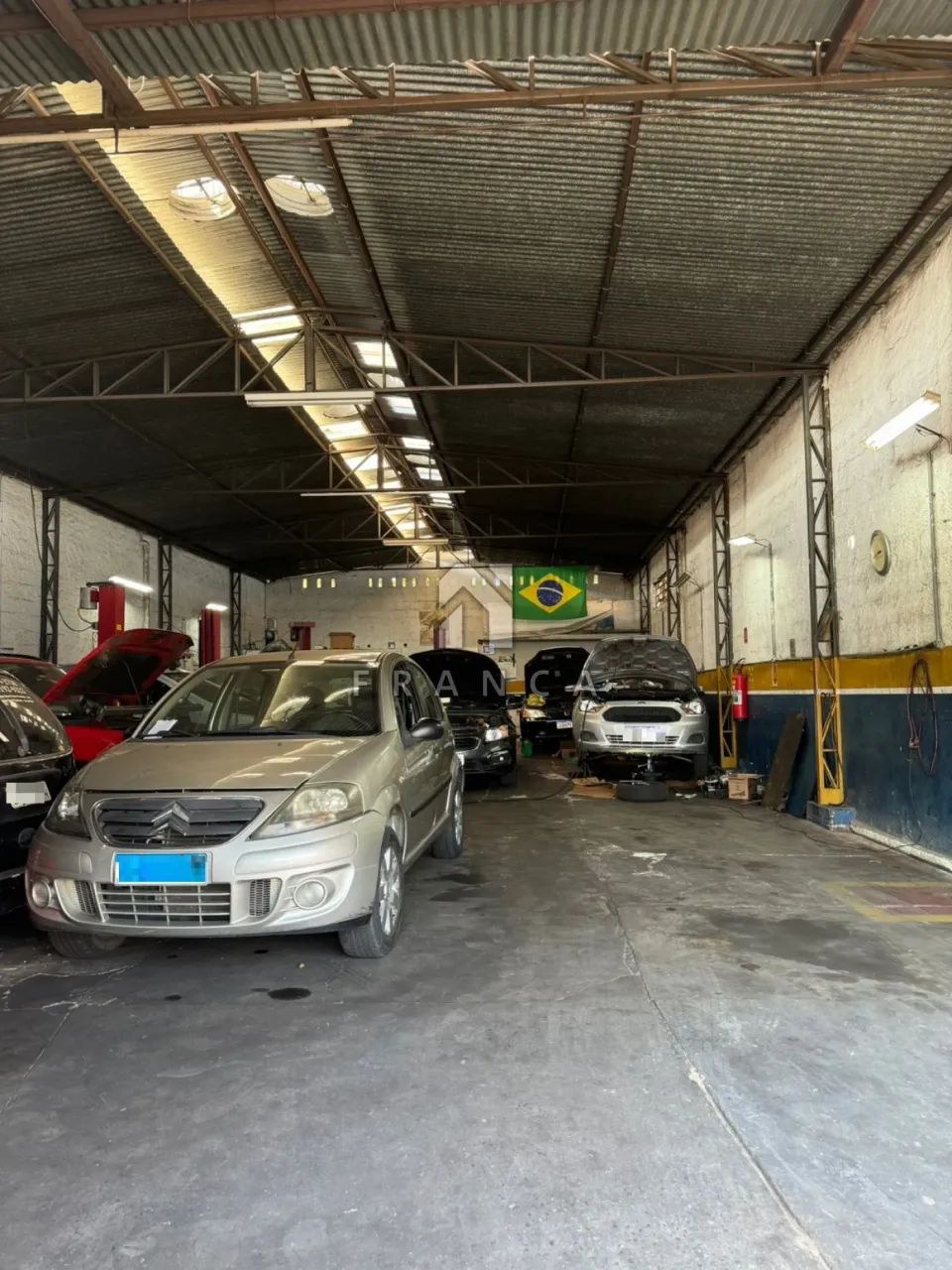 Comercial Galpão em Jacareí - Foto 2