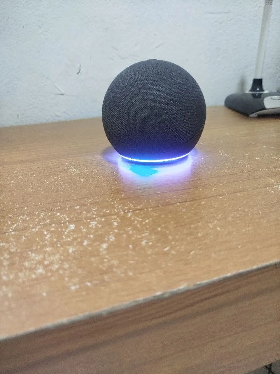 Vendo Alexa (Echo Dot) conservada  - Foto 2