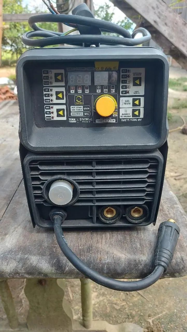 Vende-se máquina de solda 