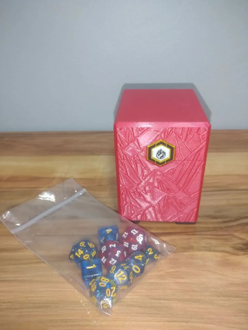 Deck MTG Sharkan Monored (Case+Dados)