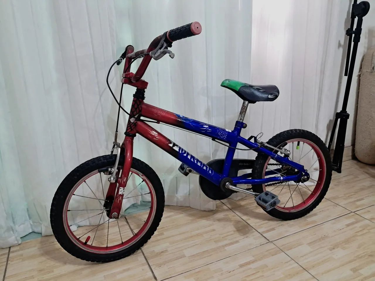 Bicicleta infantil aro 16  - Foto 2