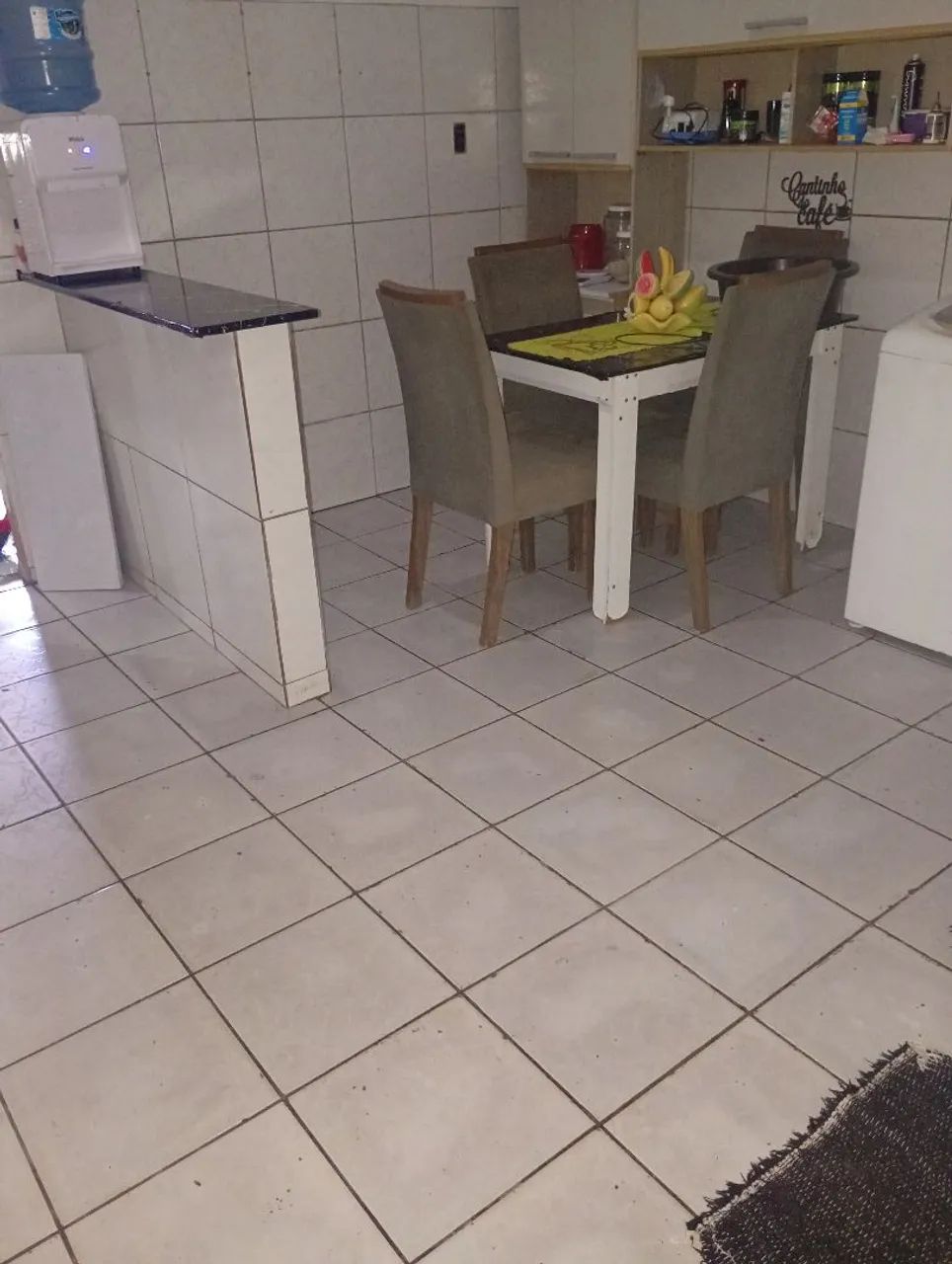 Casa grande bem localizada