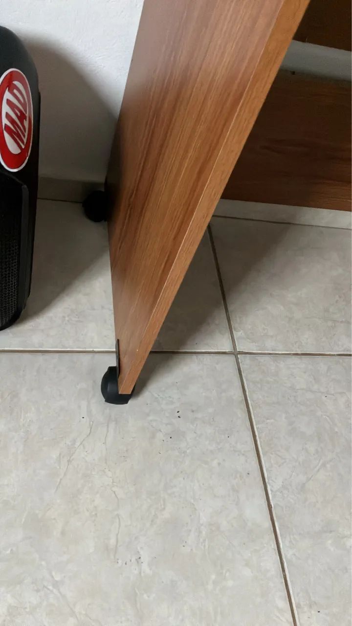 Mesa de computador - Foto 5