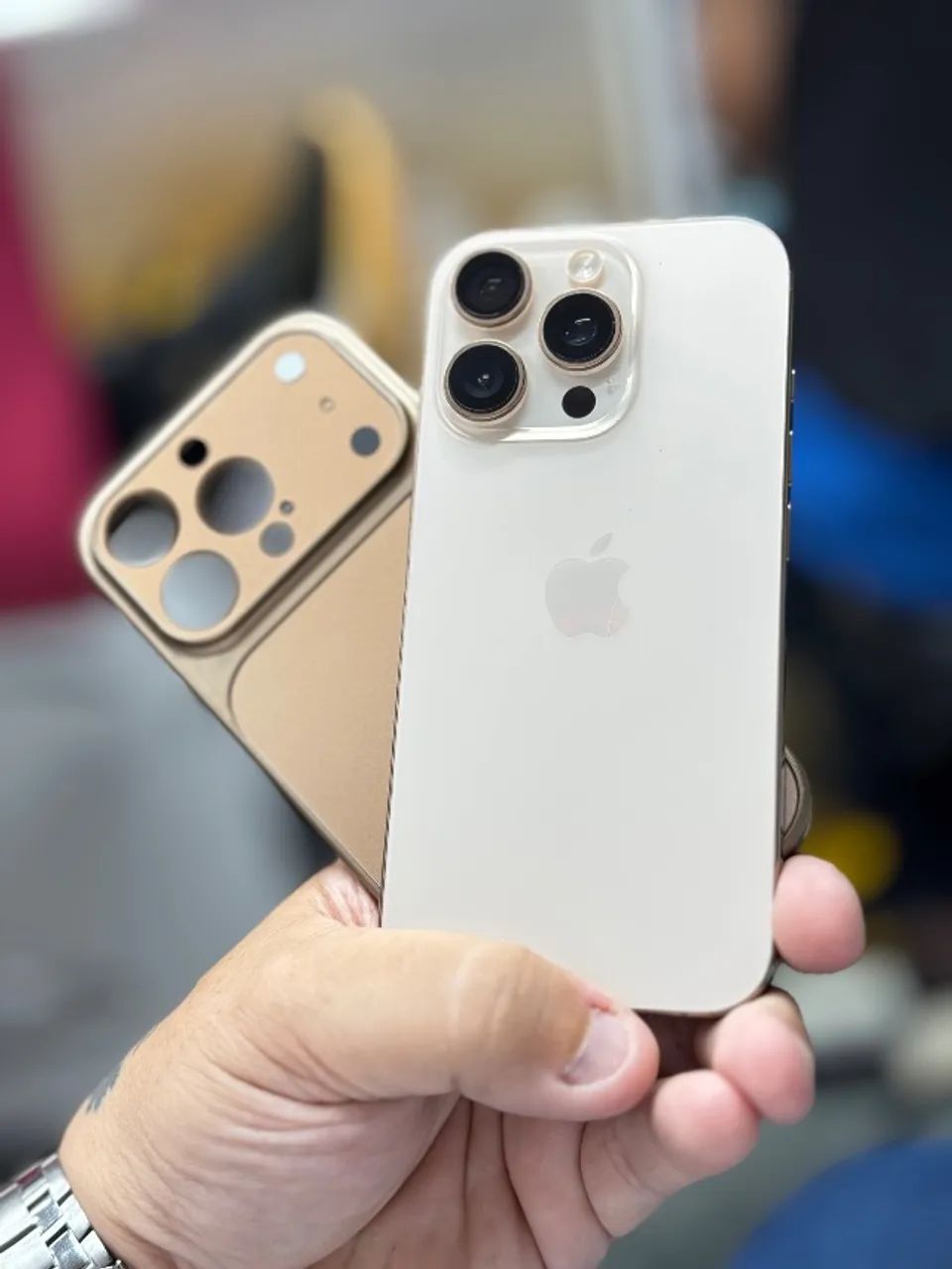 Iphone 16 Pro 128gb Desert - Foto 2