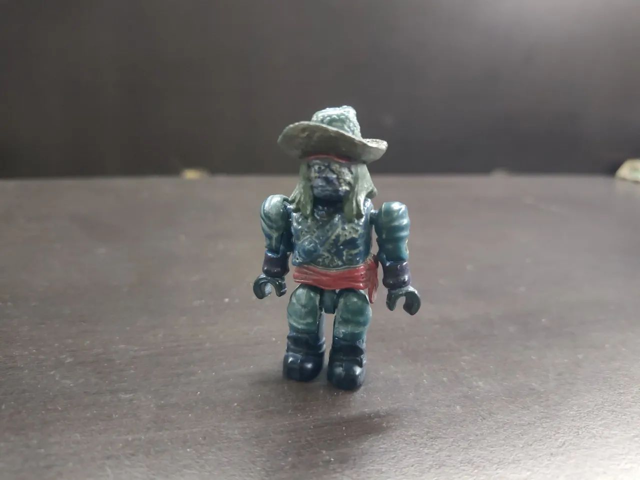 Boneco Piratas do caribe Mega Bloks tipo lego