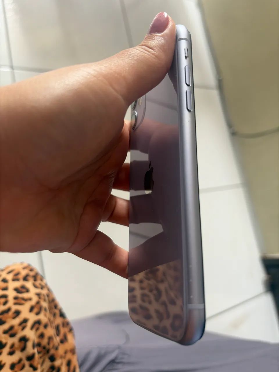 Carcaça IPhone 11 128 G - Foto 3