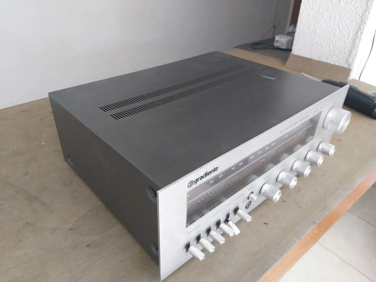 Vendo receiver Gradiente model 1300 conservado e funcional. - Foto 3