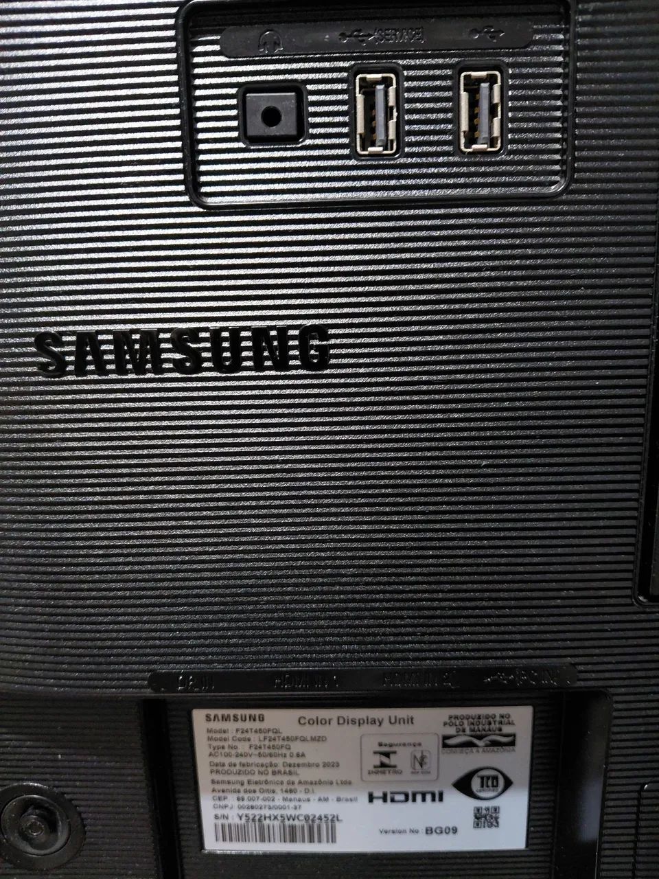 Monitor Samsung ***(Tela Trincada)*** - Foto 2