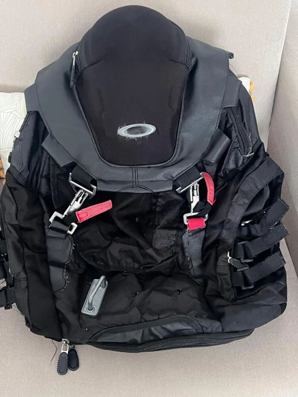 Mochila da Oakley semi nova - Foto 2