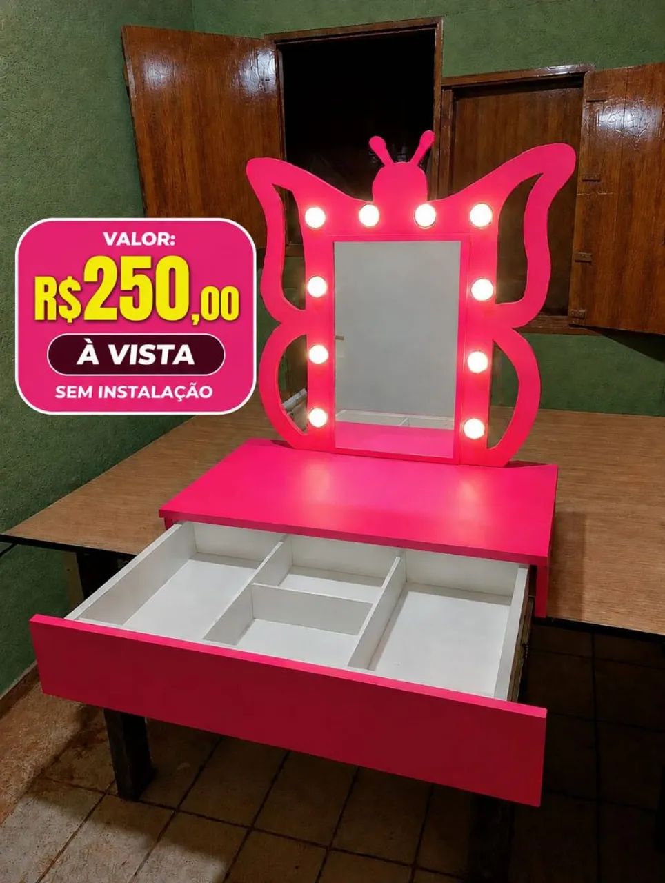 Penteadeira borboleta com led
