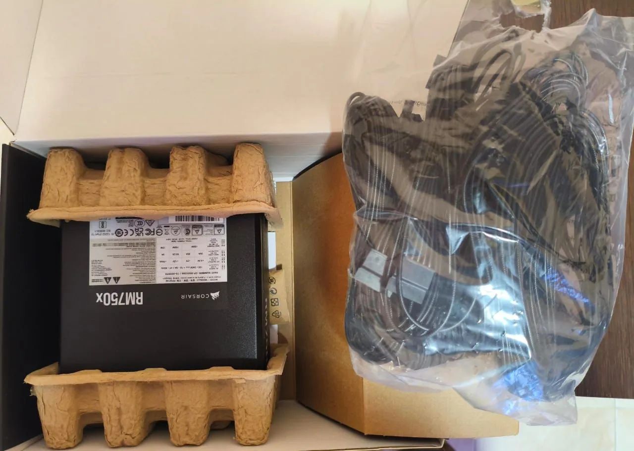 Fonte Corsair RM750x FULL MODULAR - Foto 2
