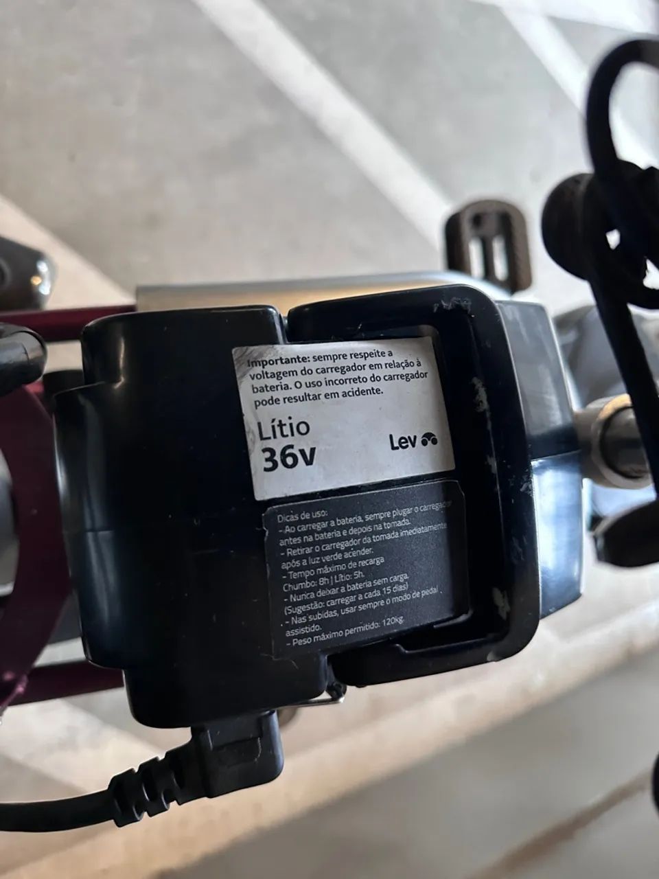 Bicicleta Elétrica E.Bike-S Lev 36V com 2 Bancos, Cesta e Acessórios - Foto 5