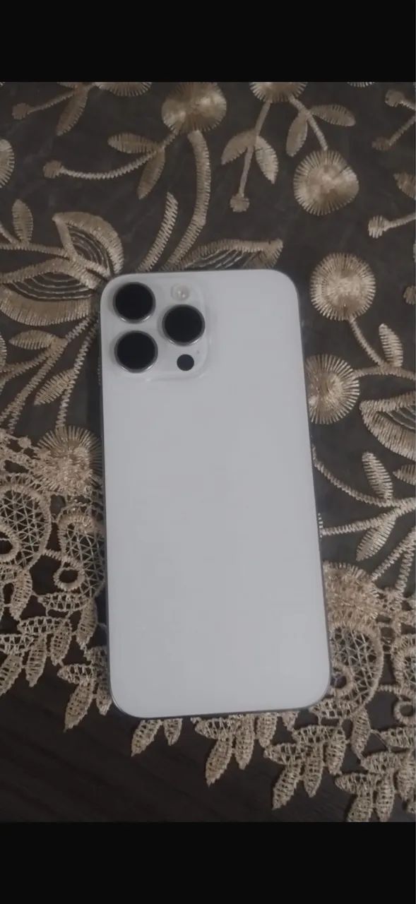 iPhone 16 pro max - Foto 2