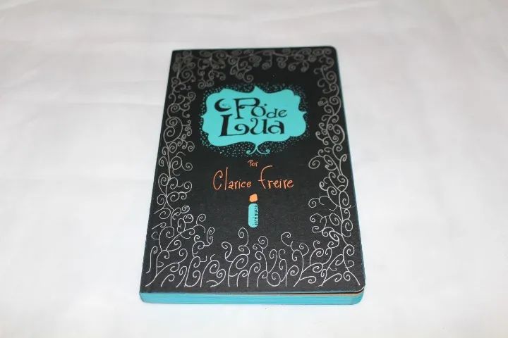 PÓ DE LUA - CLARICE FREIRE