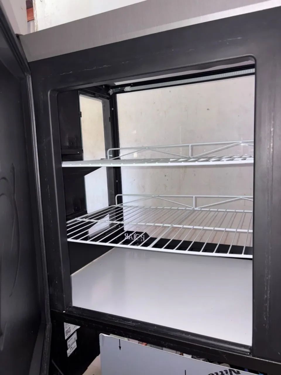 Vitrine refrigerada para confeitaria - Foto 3