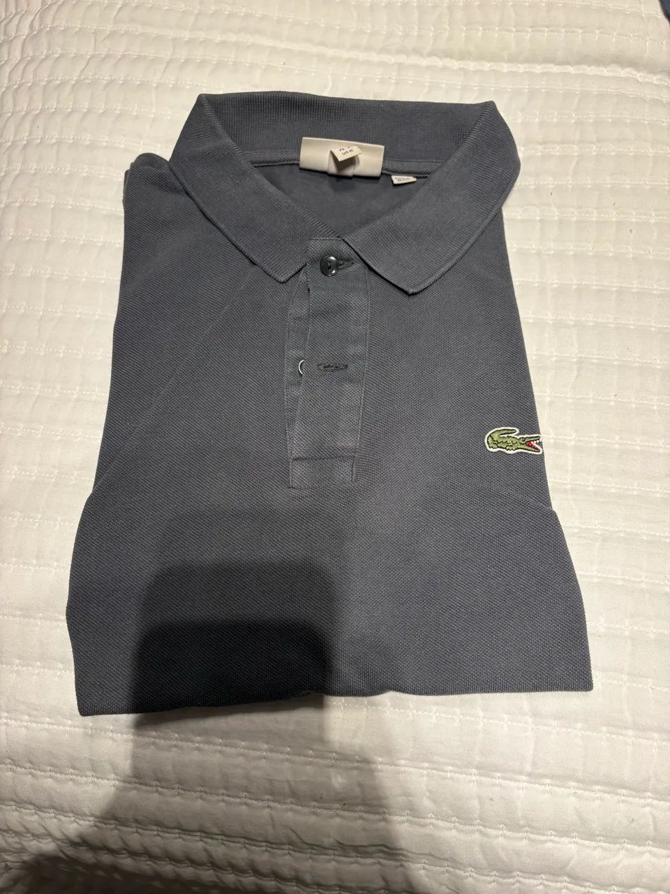Polo Lacoste slim fit cinza 