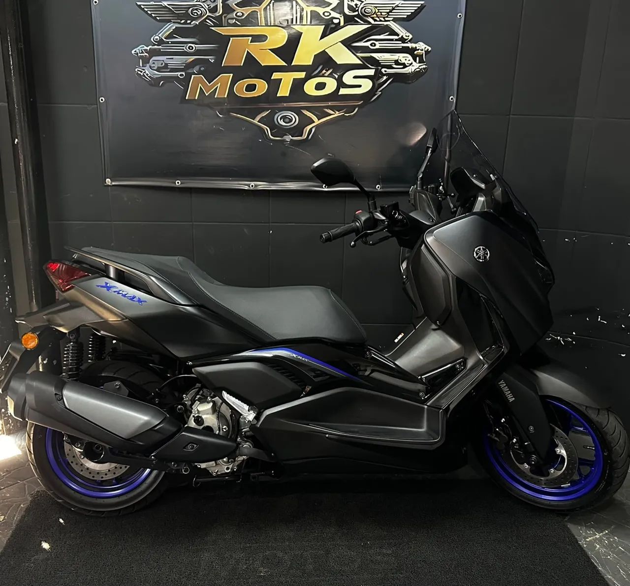 Yamaha XMAX 300 - Foto 2