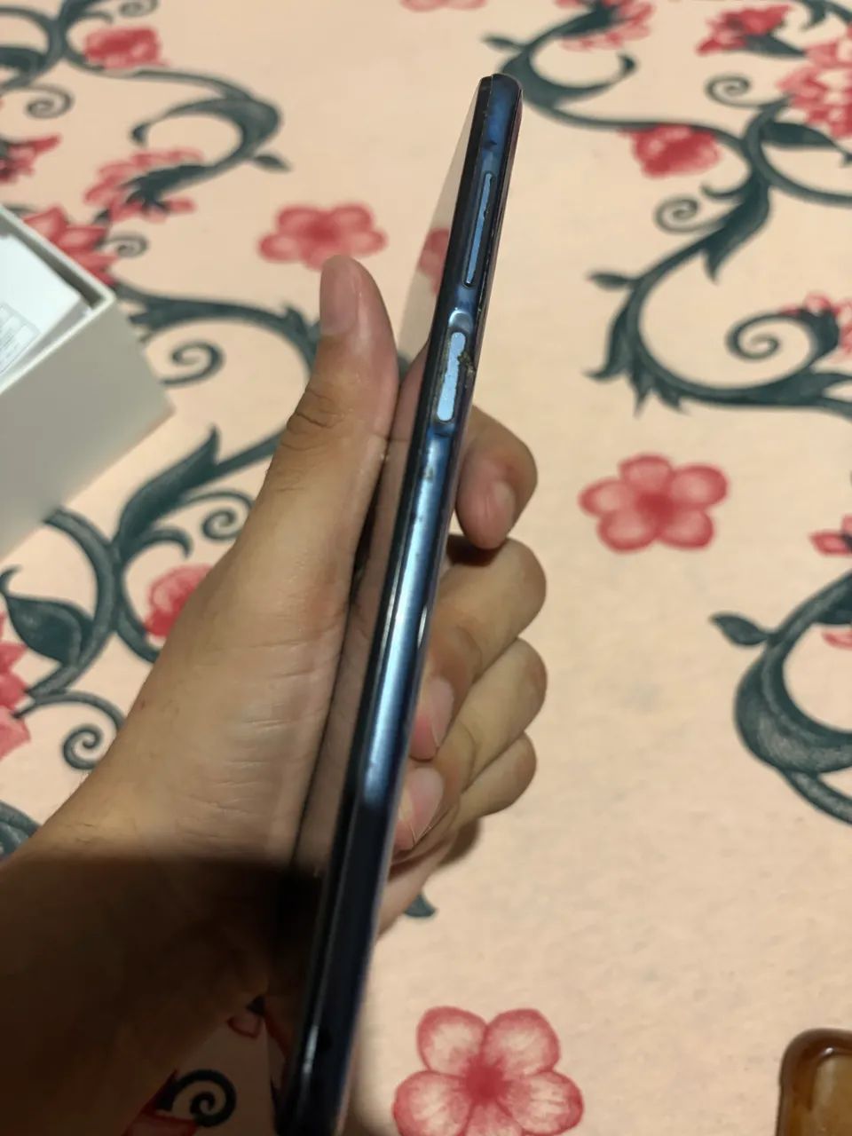 Vendo ou troco Redmi Note 9S 64GB com caixa e nota fiscal 