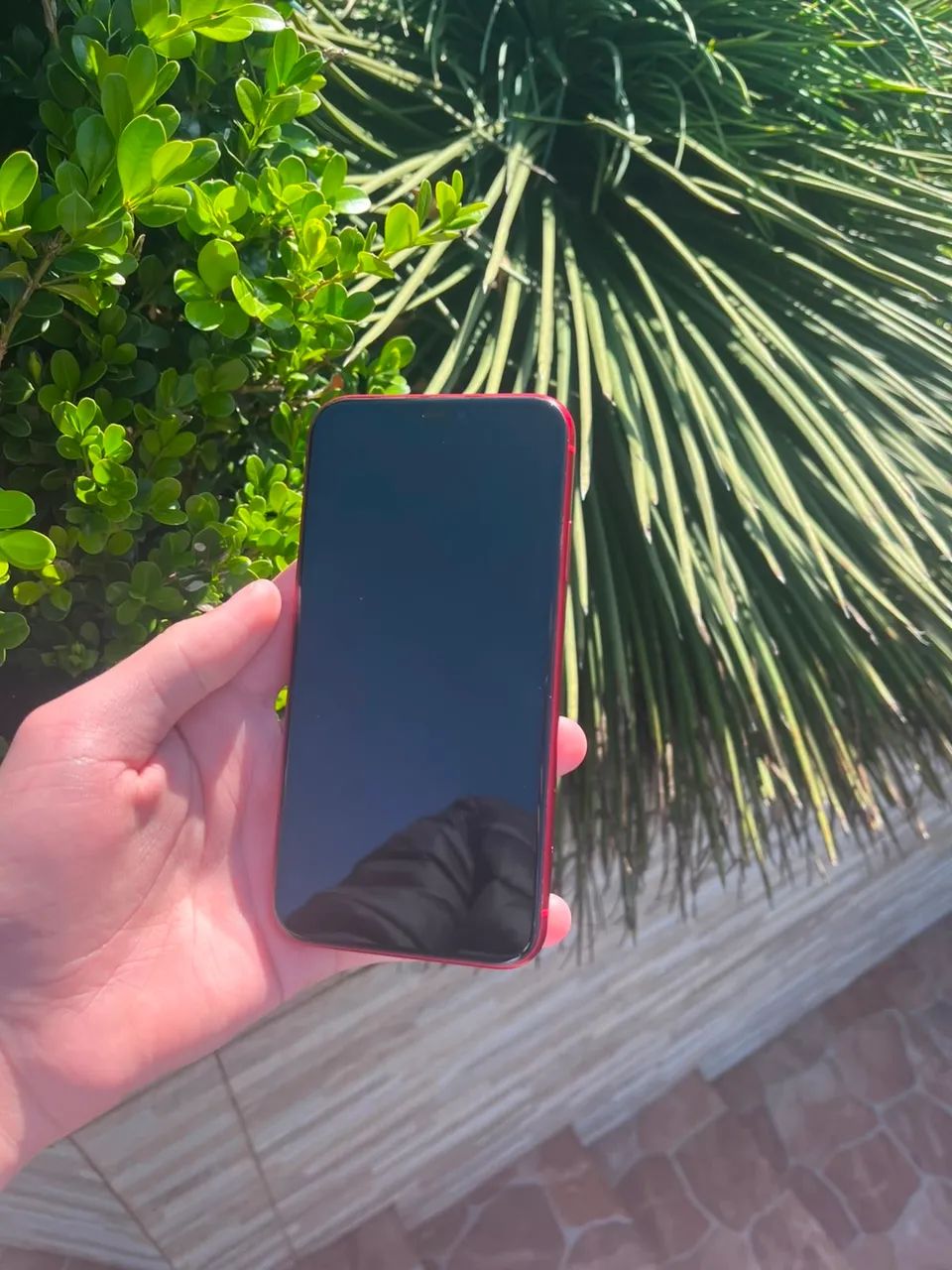 iPhone 11 Red - 128gb - Foto 2