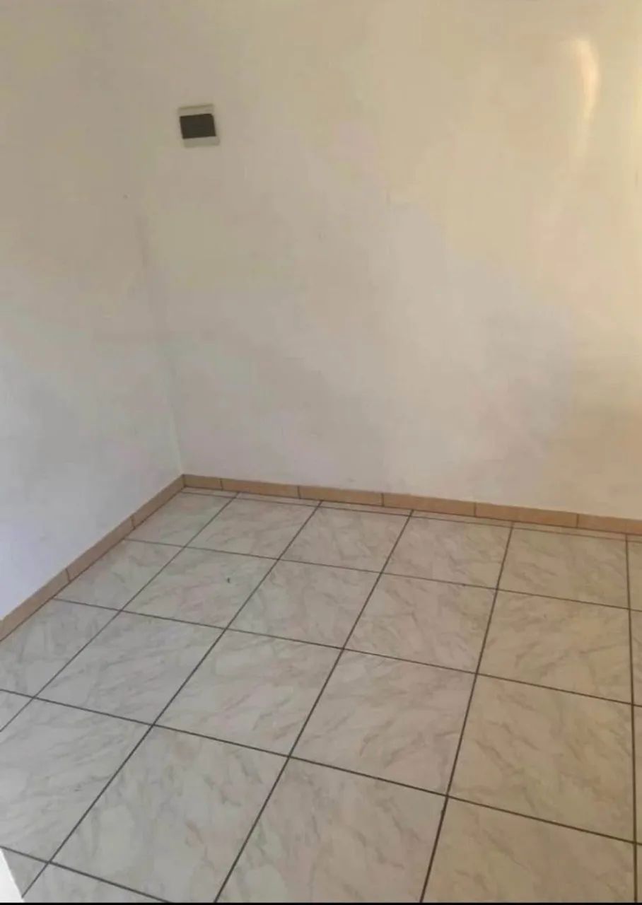 Alugo 3º andar de um triplex  - Foto 4