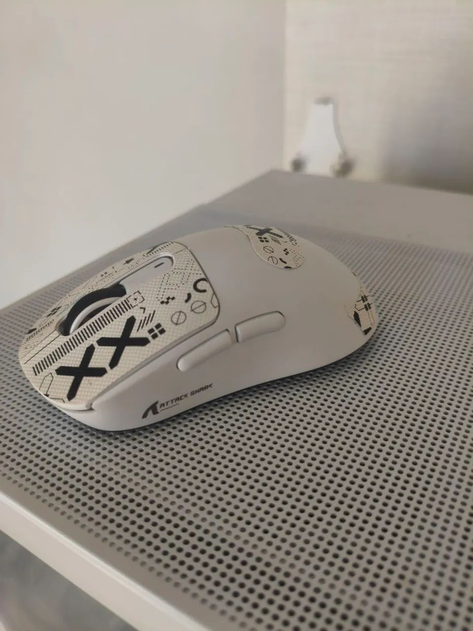 Mouse Attack Shark R1 Excelente Estado - Foto 2