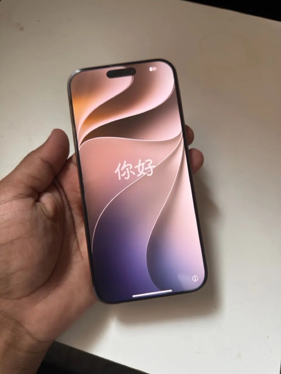 iPhone 16 Pro Max Desert (Gold) 256gb  - Foto 5