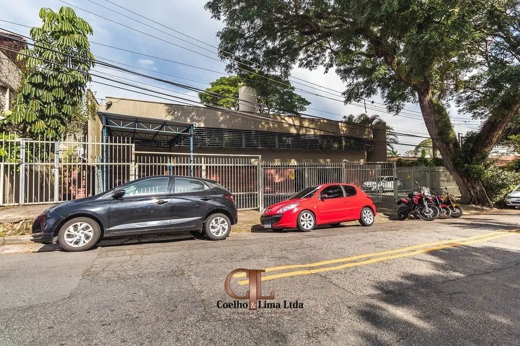 BUTANTÃ - PRÉDIO COMERCIAL EM EXCELENTE LOCAL!