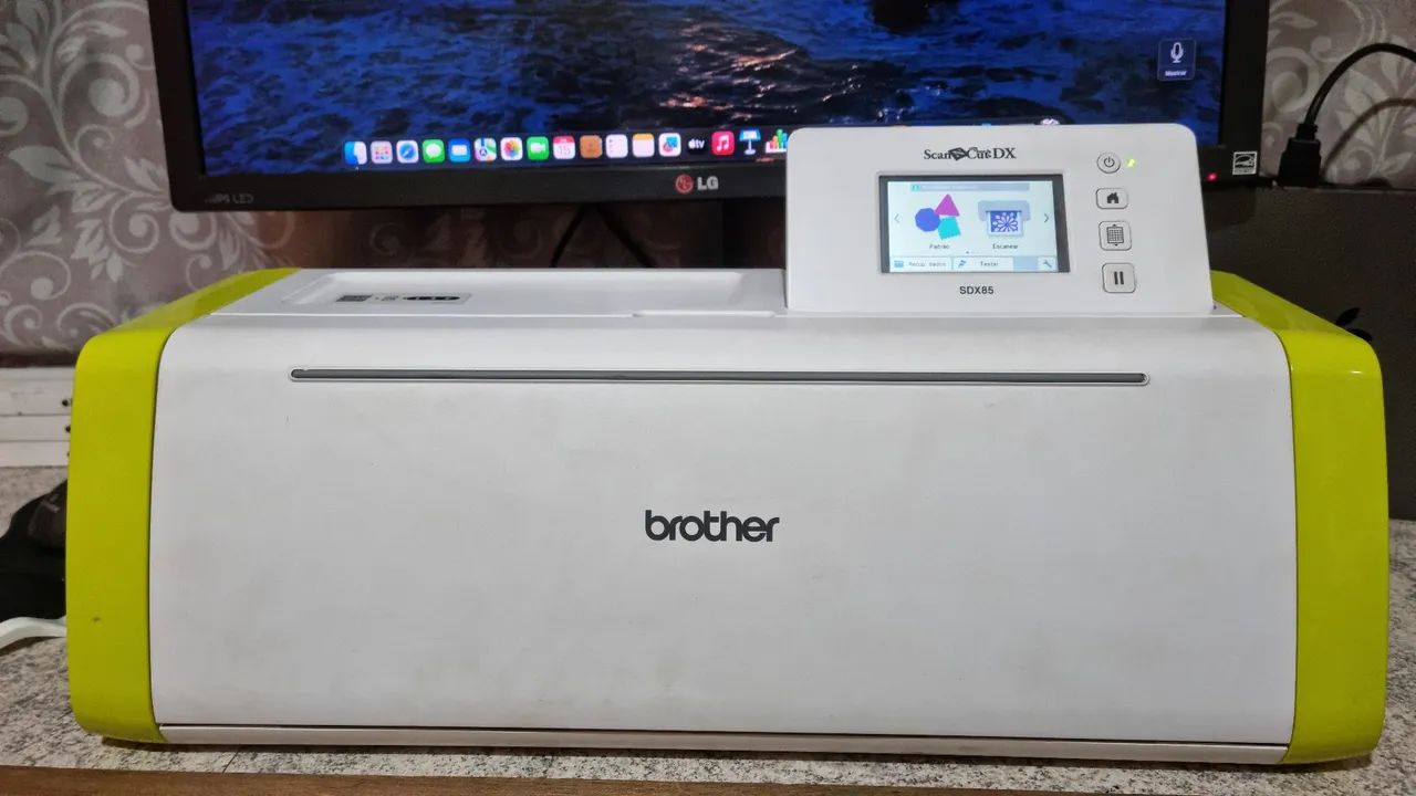 Máquina de corte Brother SDX85