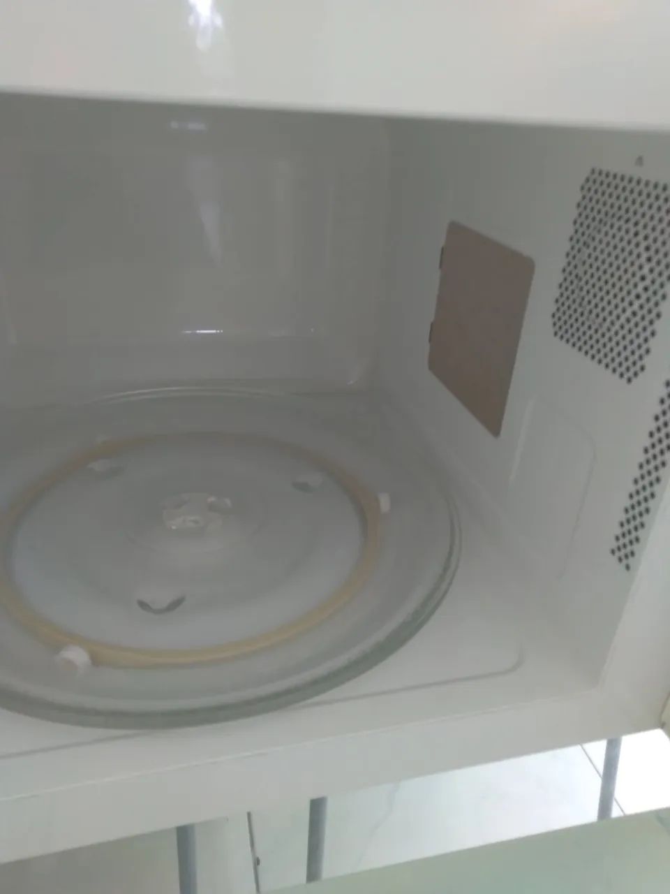Microondas Eletrolux 31litros - Foto 4