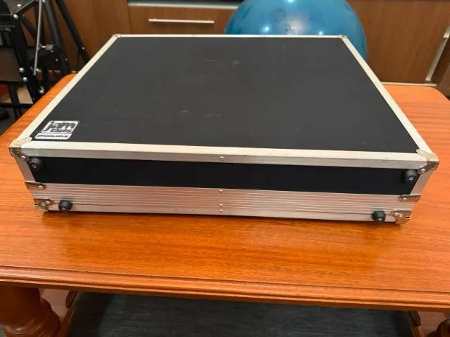 Hardcase Mesa de Som até 18 canais - Foto 2