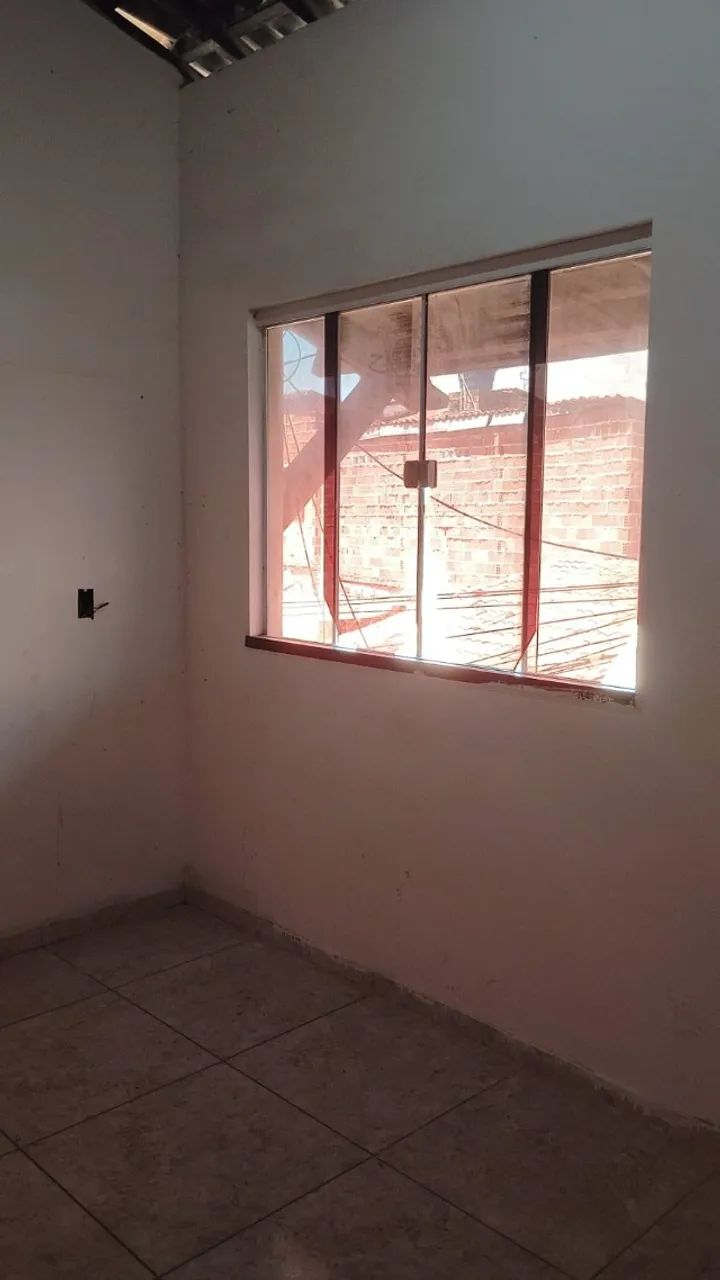 Vende se uma casa ?