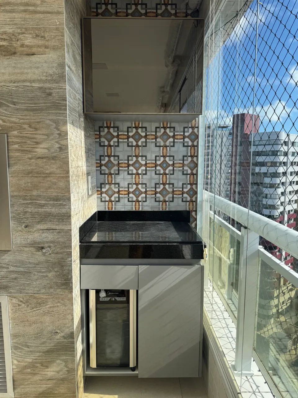 Bancada em granito + Cuba inox + Móveis planejados completos MDF