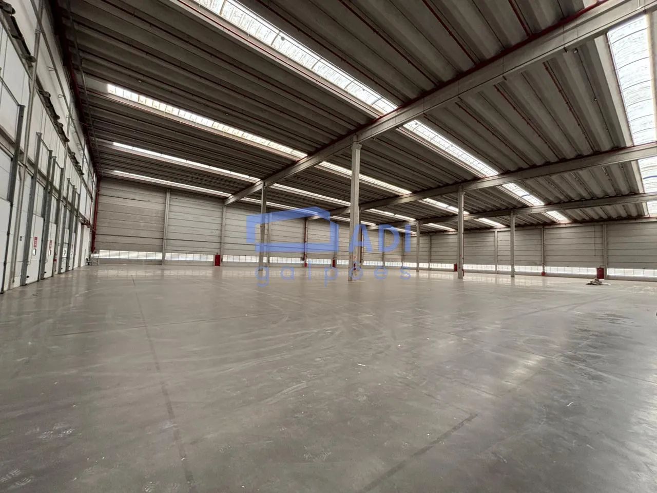 Galpão 16598 m² - 32 docas - Castelo Branco  São Roque - Foto 3