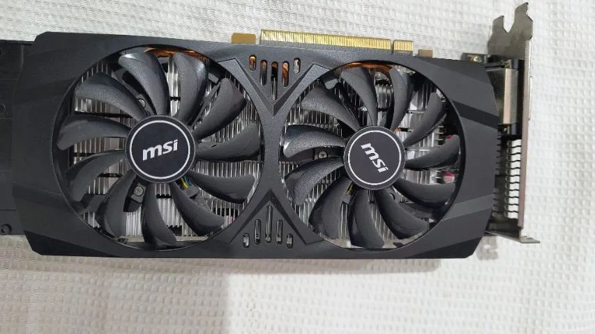 Placa de vídeo RX 570 MSI 8GB