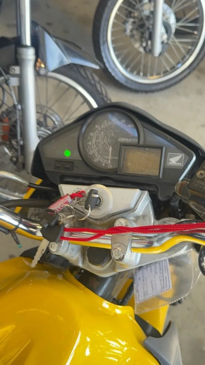 HONDA CB300R  2010  - Foto 5