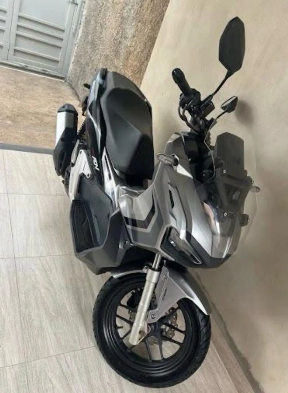 Honda ADV 150 - Foto 2
