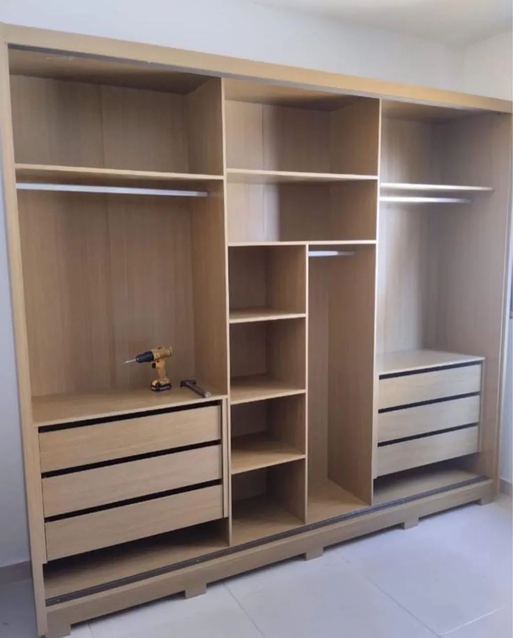 ? Guarda-Roupa 100% MDF  Moderno com Espelho Arizona ?  - Foto 4