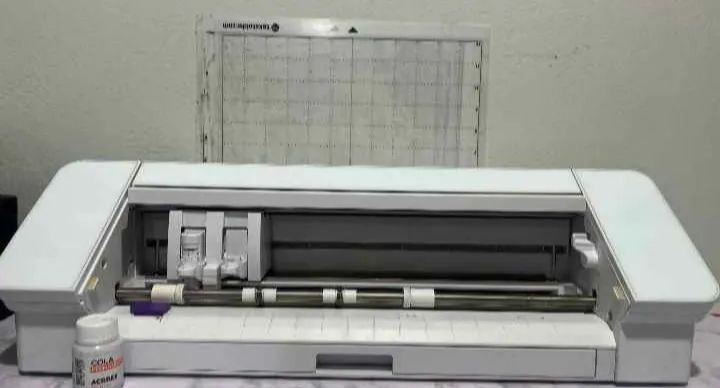 Silhouette Cameo 4 máquina de corte plotter recorte 