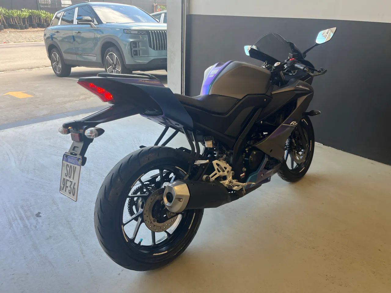 Yamaha R15 ABS 2025 Super Nova - Foto 4