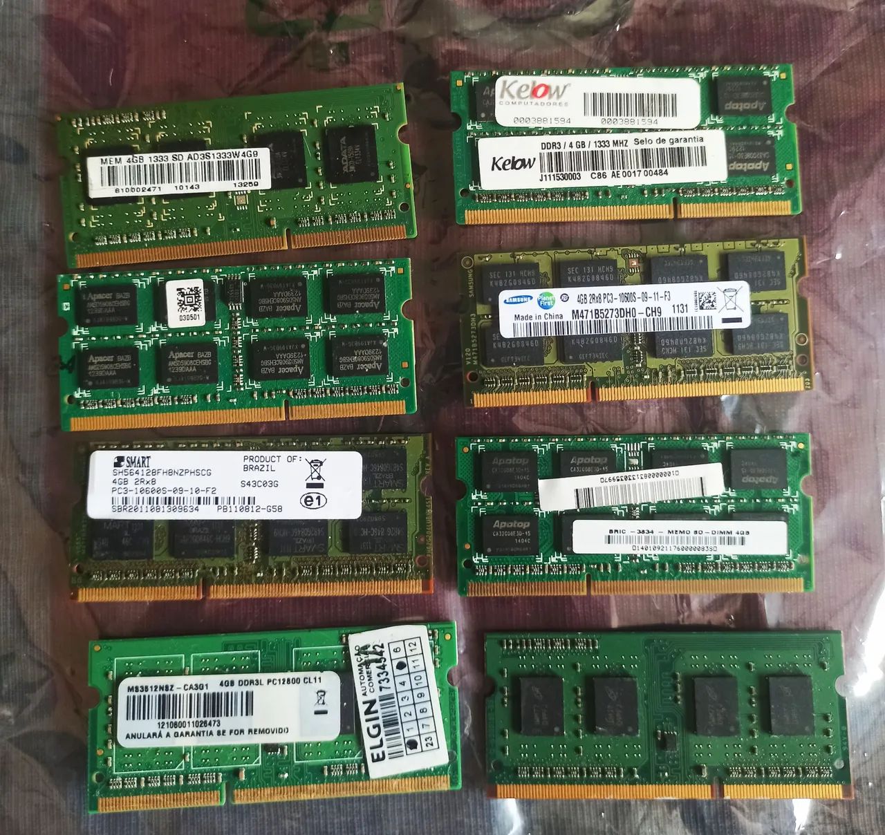 Várias memória Ram de 4 GB