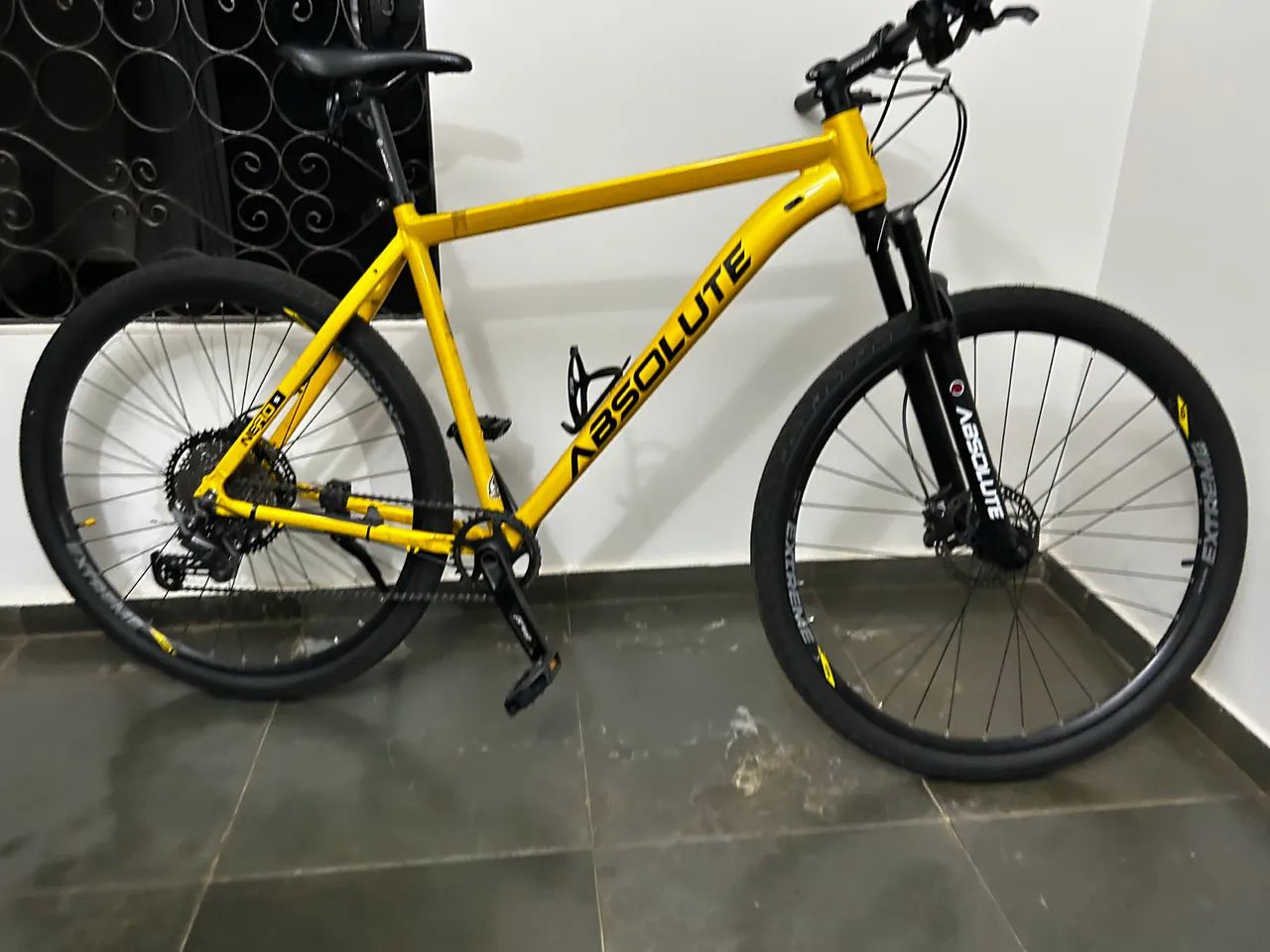 Bicicleta Absolute Nero 5 Deore 12velocidades