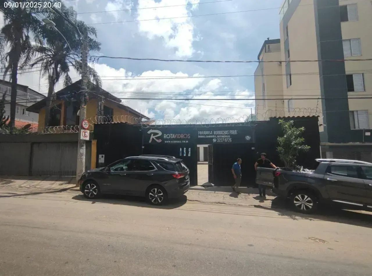 LOTE À VENDA NO SANTA BRANCA