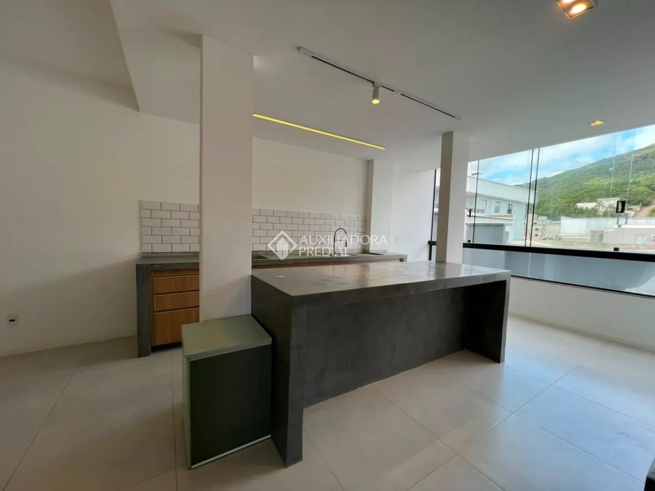 APARTAMENTO 2 SUÍTES NO RIBEIRÃO DA ILHA - Foto 4