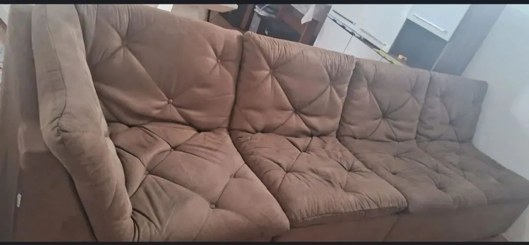 Sofá, rack e armário 