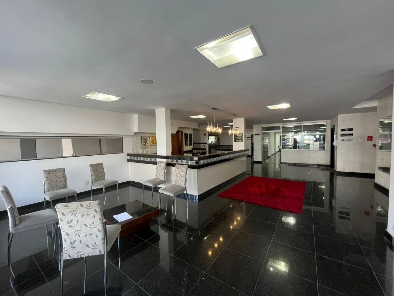 RÉDIO COMERCIAL COM 2.381m² APROX. - Foto 2
