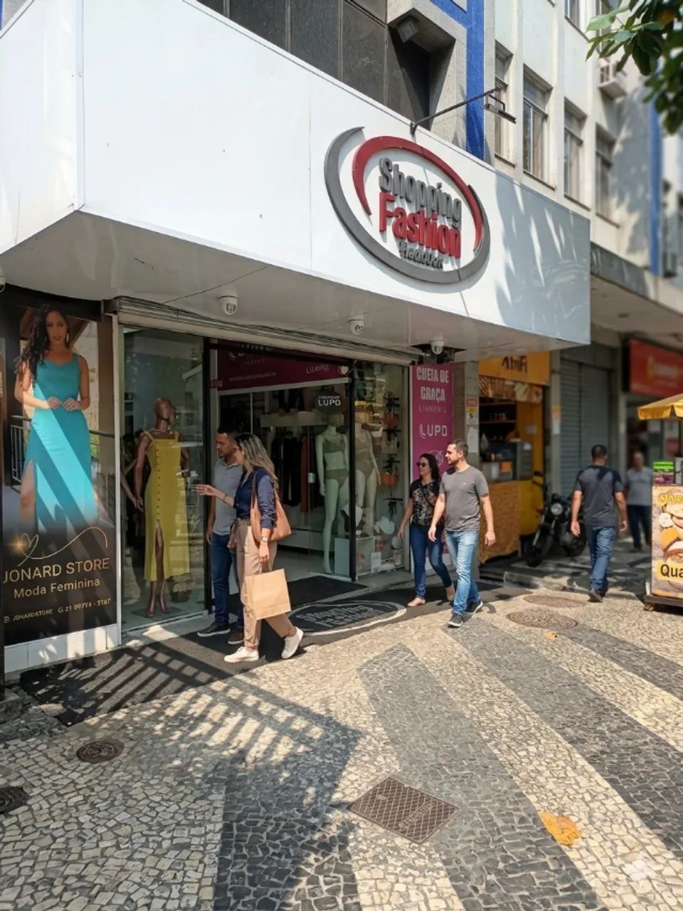 LOJAS DISPONIVEIS PARA LOCAÇÃO NA TIJUCA