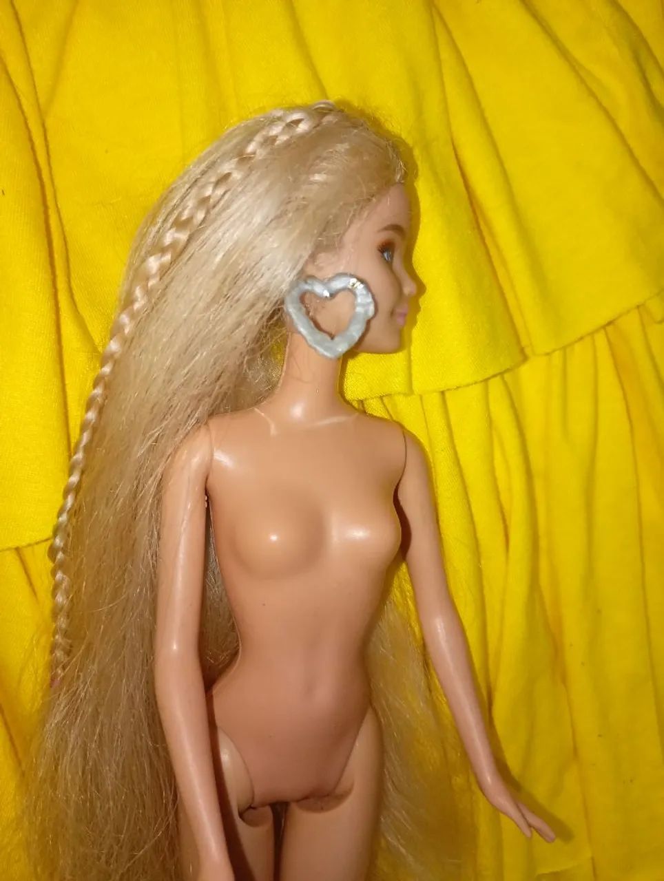 Boneca Barbie extra em corpo trocado  - Foto 4