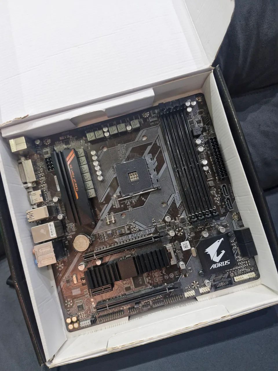 PLACA MÃE B450 AORUS M