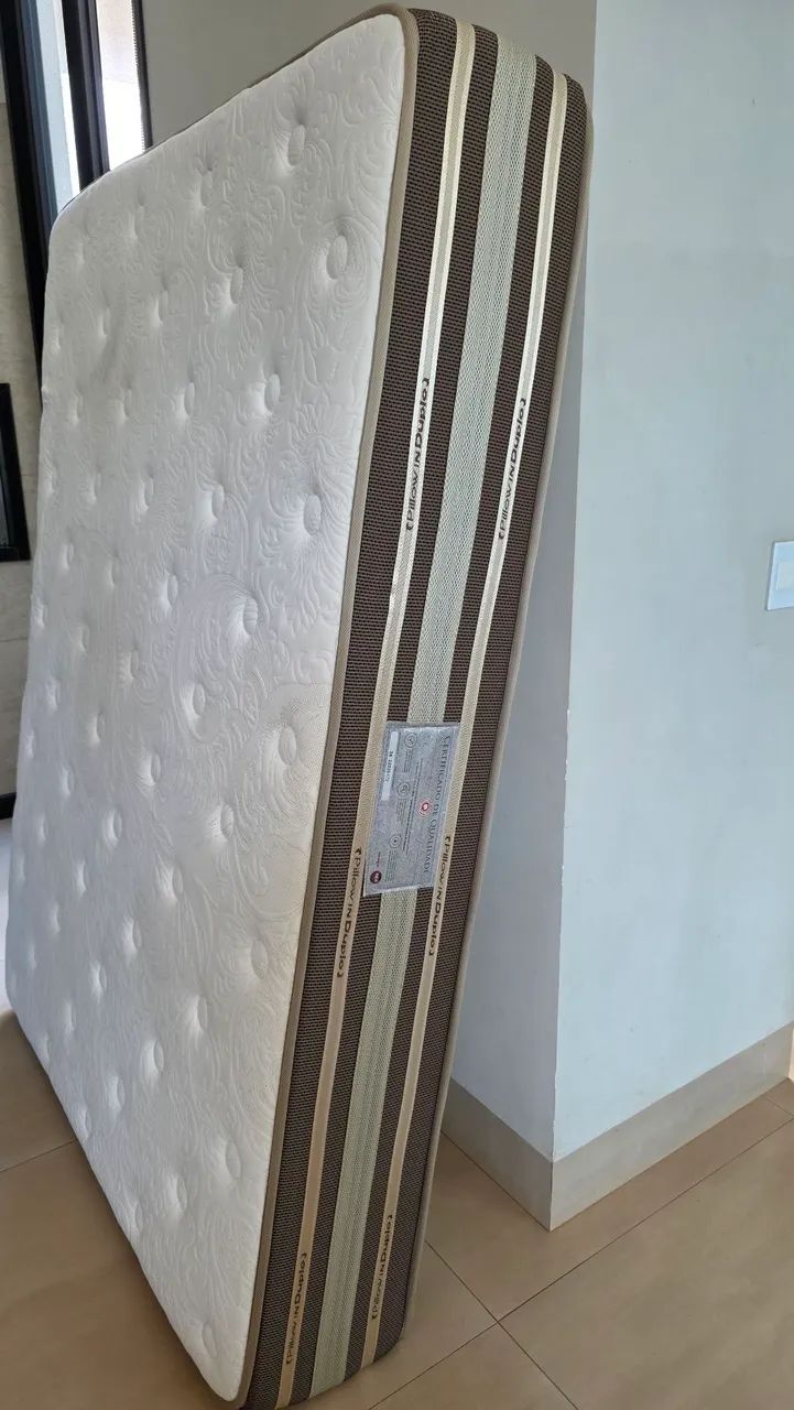 Vendo Colchão de molas dupla face - Foto 2