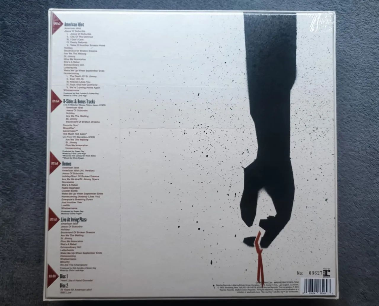 American Idiot Box 8 Vinils + 2 Blu-rays 20th Anniversary Edition - Foto 2